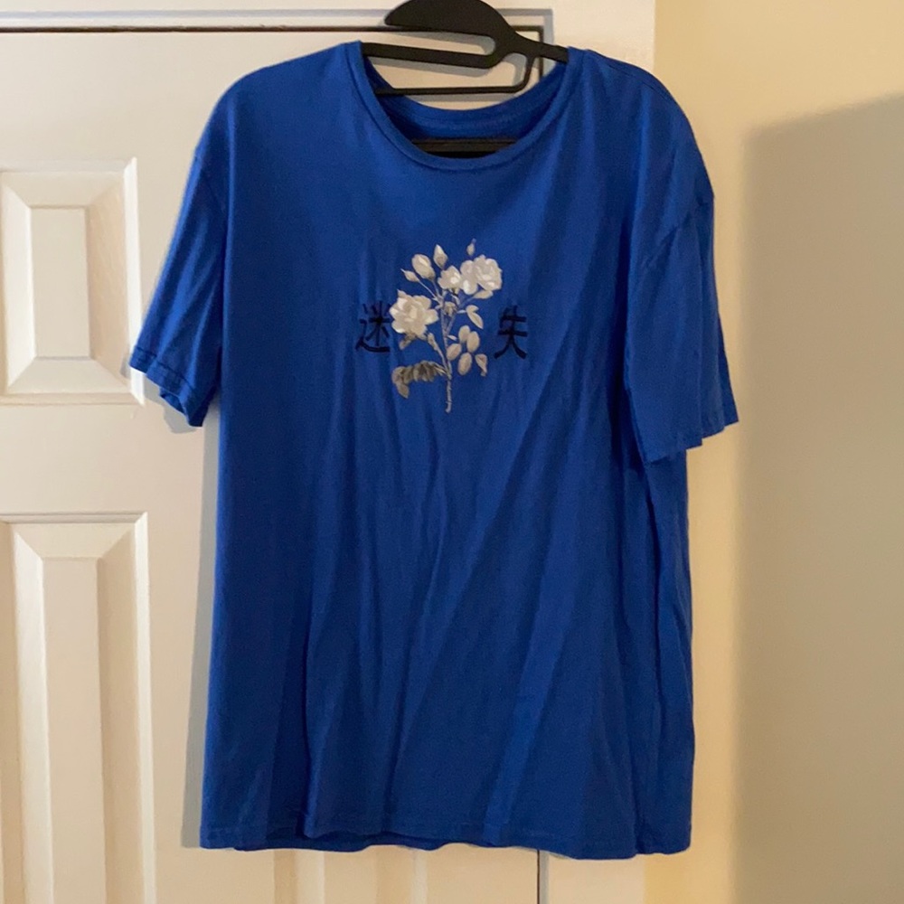 Blue, M, graphic/embroidered tee, by pacsun